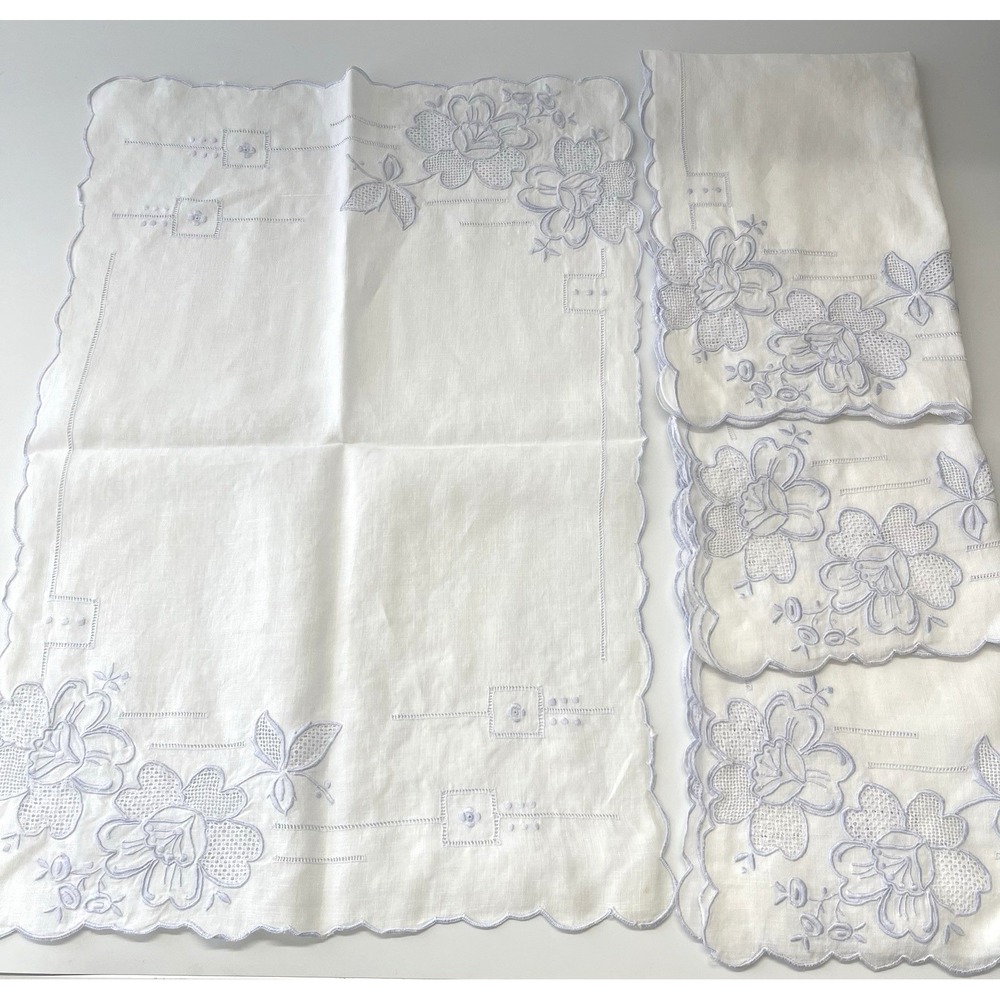 Vintage French Linen Napkins Lace Cutwork Embroidered Floral Scalloped Edge Set - Picture 4 of 7